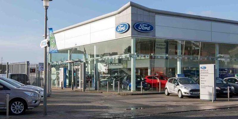 Smiths of Drogheda forecourt
