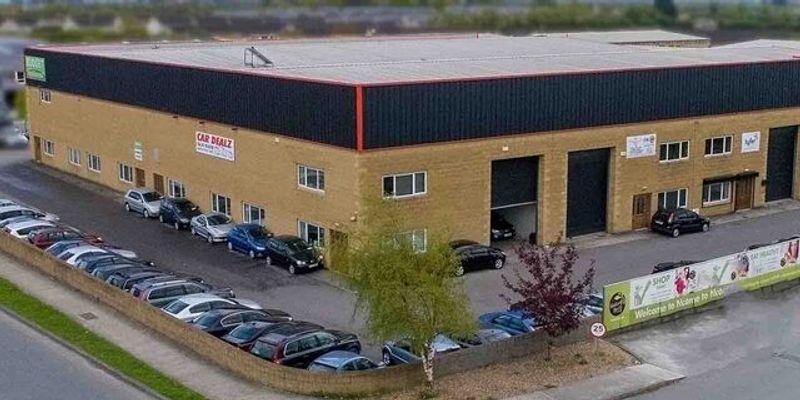 Car Dealz forecourt