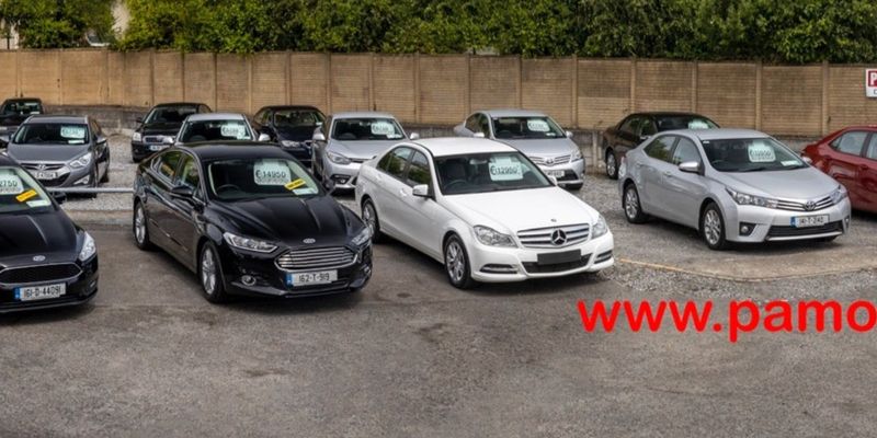 Pa Moore Car Sales forecourt