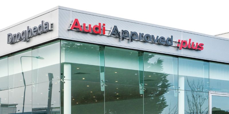 Audi Approved :plus Drogheda forecourt