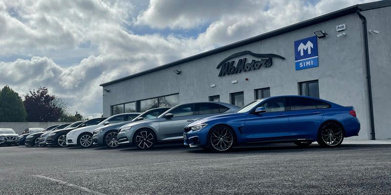 M6 Motors forecourt