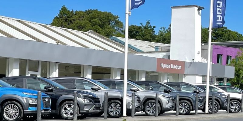 Hyundai Dundrum forecourt