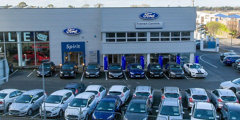 Spirit Ford - FordStore forecourt