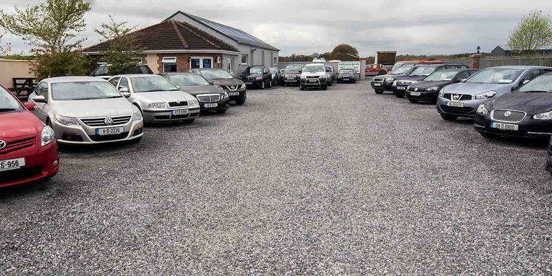 Garryhinch Motors forecourt