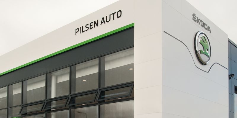 Pilsen Auto Skoda forecourt