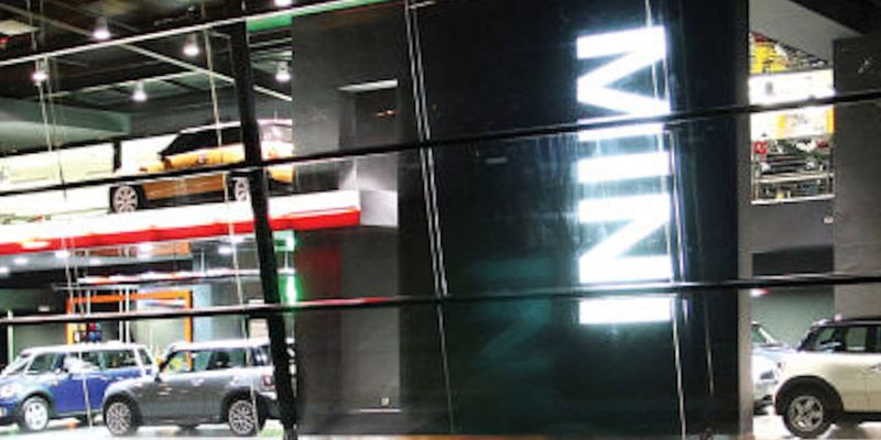 Joe Duffy MINI forecourt