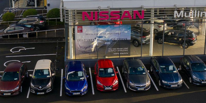Mullingar Nissan (Mullingar Opel & Nissan) forecourt