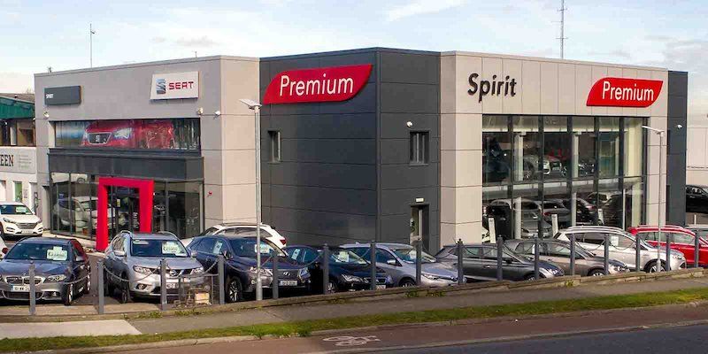 Spirit SEAT CUPRA forecourt