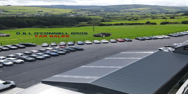 D & L O'Connell Bros Car Sales LTD forecourt