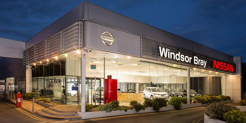 Windsor Bray Nissan, Renault & Dacia forecourt