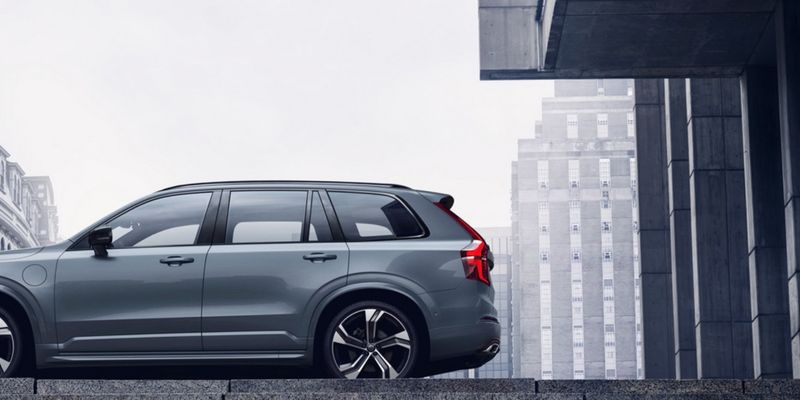 Davin Car Sales forecourt