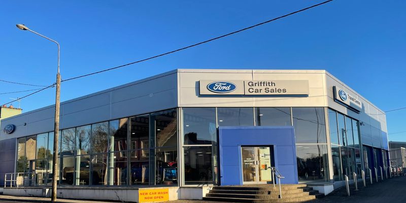 J J Griffith Ltd forecourt