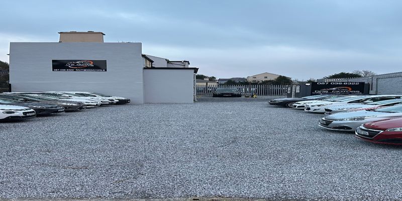 DOS Motors forecourt