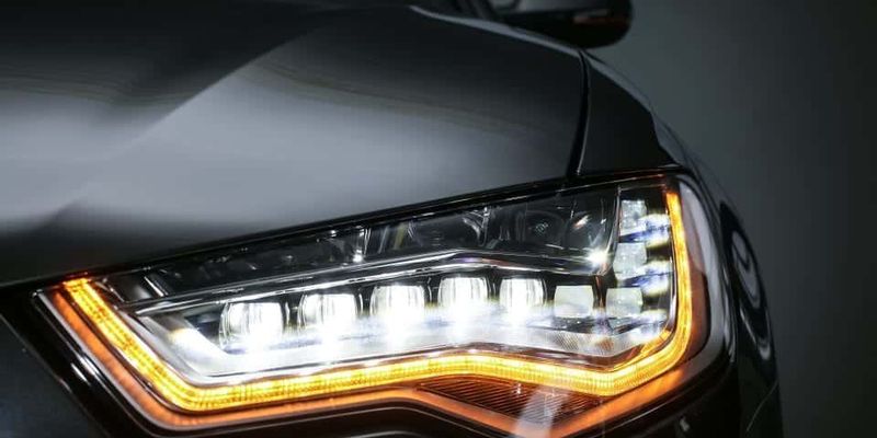 Brian Lawless Car Sales forecourt