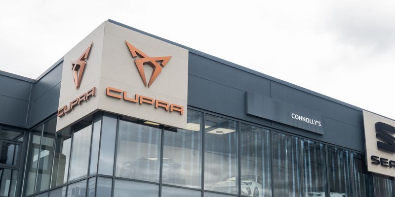 Connolly’s SEAT & CUPRA Sligo forecourt