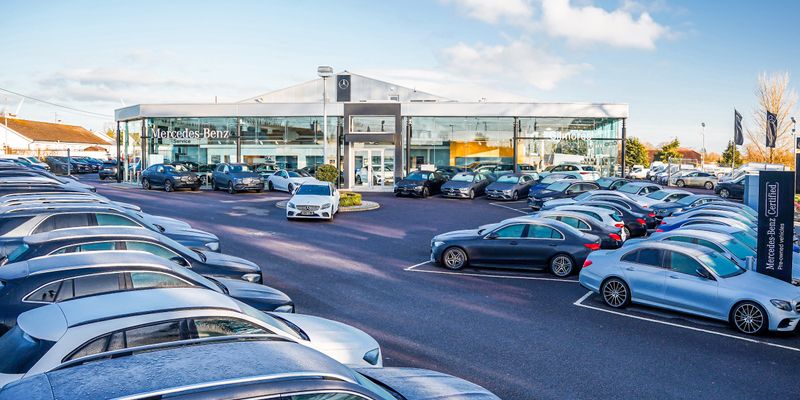 Gilmores Mercedes Benz forecourt
