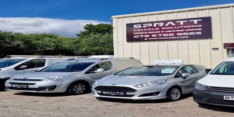 Spratt Vehicle Solutions forecourt