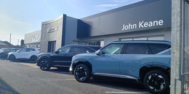 J. Keane & Sons (Ros) Ltd forecourt