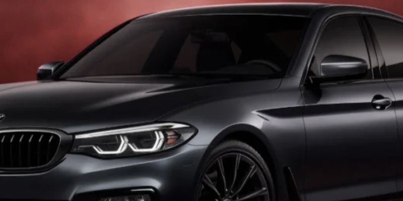 ZFF Automotive forecourt