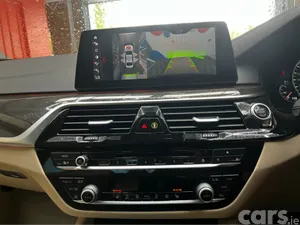 BMW 5-Series Saloon, Diesel, 2017, Blue