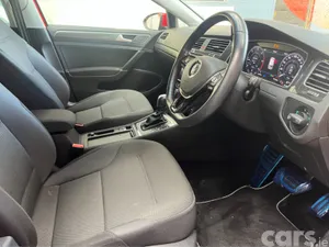Volkswagen Golf Hatchback, Diesel, 2020, Red