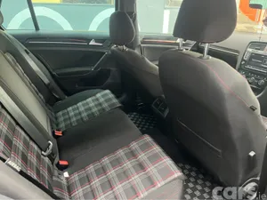 Volkswagen Golf Hatchback, Petrol, 2017, Black