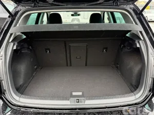 Volkswagen Golf Hatchback, Petrol, 2018, Black
