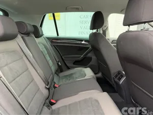 Volkswagen Golf Hatchback, Petrol, 2018, Black