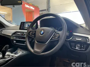BMW 5-Series Saloon, Diesel, 2017, Blue