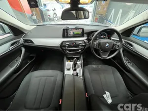 BMW 5-Series Saloon, Diesel, 2017, Silver