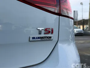 Volkswagen Golf Hatchback, Petrol, 2016, White