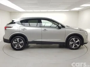 Nissan Qashqai MPV, Petrol, 2022, Grey
