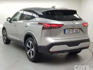 Nissan Qashqai MPV, Petrol, 2022, Grey