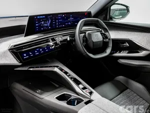Peugeot 5008 SUV, Electric, 2027, Blue