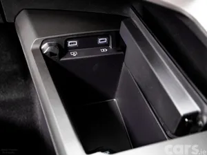 Peugeot 5008 SUV, Electric, 2027, Blue