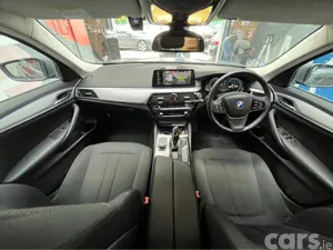 BMW 5-Series Saloon, Diesel, 2017, Grey