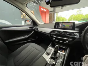 BMW 5-Series Saloon, Diesel, 2017, Grey