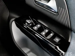 Citroen C5 Aircross SUV, Petrol Hybrid, 2027, White