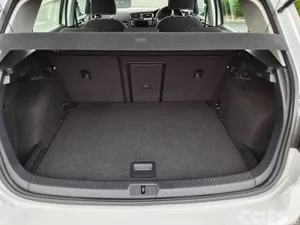 Volkswagen Golf Hatchback, Petrol, 2016, White