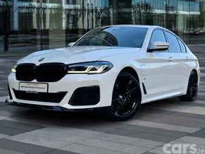 BMW 5-Series Saloon, Petrol Plug-in Hybrid, 2021, White