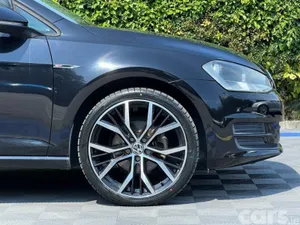 Volkswagen Golf Hatchback, Petrol, 2015, Black