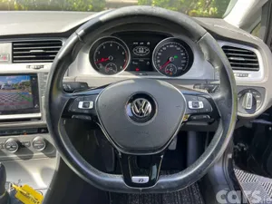 Volkswagen Golf Hatchback, Petrol, 2016, Black