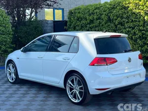 Volkswagen Golf Hatchback, Petrol, 2017, White