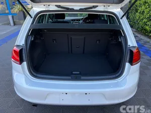 Volkswagen Golf Hatchback, Petrol, 2017, White