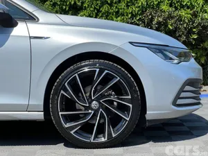 Volkswagen Golf Hatchback, Petrol, 2023, Silver