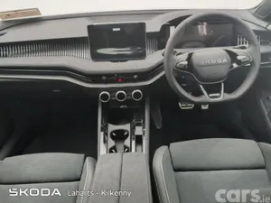 Skoda Superb Saloon, Diesel, 2027, Blue