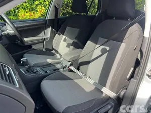 Volkswagen Golf Hatchback, Petrol, 2015, Silver