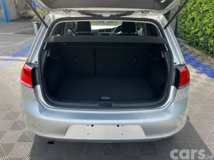 Volkswagen Golf Hatchback, Petrol, 2015, Silver