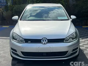 Volkswagen Golf Hatchback, Petrol, 2015, Silver