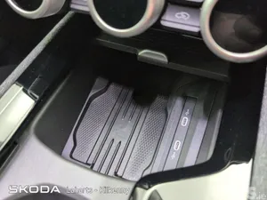Skoda Superb Saloon, Diesel, 2027, Blue